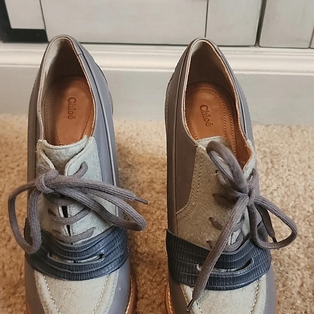 Chloe Leather Pumps - Picture 6 of 16